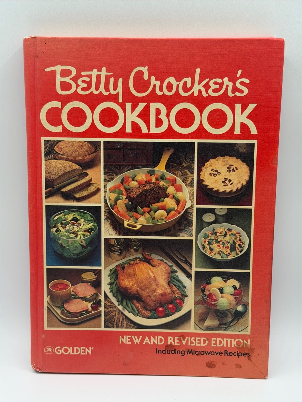 Betty Crocker’s Cookbook New And Revised Edition Including Microwave Recipe 1980